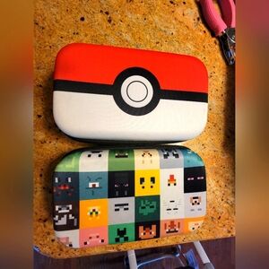 Set of 2 school pencil cases!! Pokemon and minecraft!!
